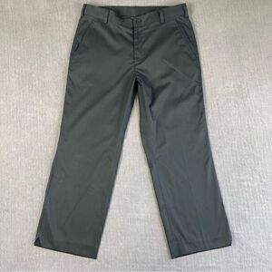 Nike Golf Dri-Fit Black Cropped Polyester Pants Size 30 Medium (26 inch inseam)